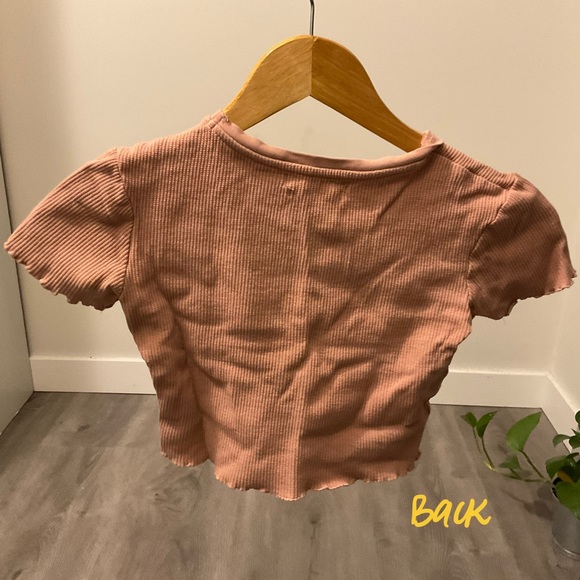 Pull&Bear Light Pink Crop Top with Lettuce Detail Sleeves - Picture 2 of 2